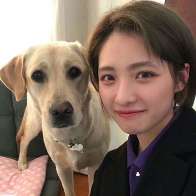 普通21岁女生照片图片 可爱少女图片