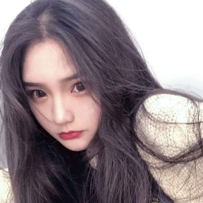 普通21岁女生照片图片 可爱少女图片