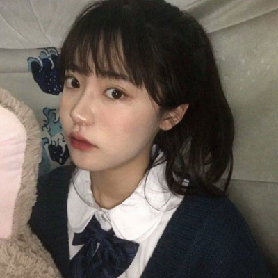 孤独头像 女生头像伤感孤独一个人侧面图片