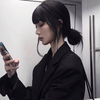 适合25岁女人头像 25一30岁女人照片欣赏