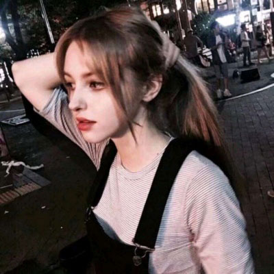 外国美女图片头像 高清俄罗斯美女唯美头像