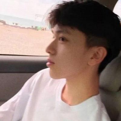 抖音流行的情侣头像 非常甜又恩爱的情头