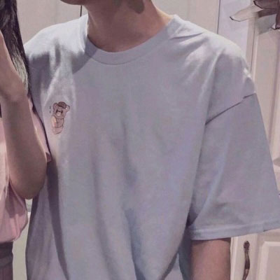 部位情头一左一右 男女身体部位真人情头一半一张