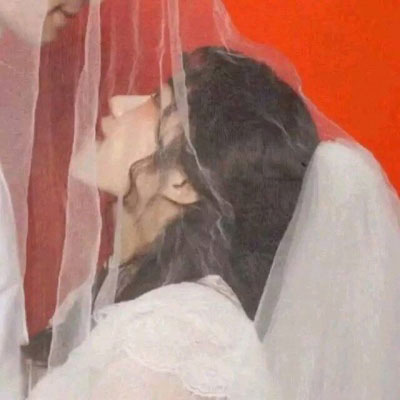古风嫁衣红色双人头像 二次元红色系情头