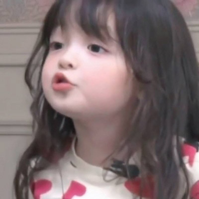 萌娃萌图可爱 小女孩头像超萌图片