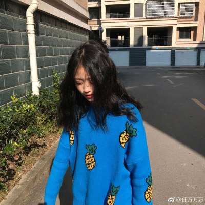 一组同一个女生的照片多张学生 漂亮女生图片一套图片