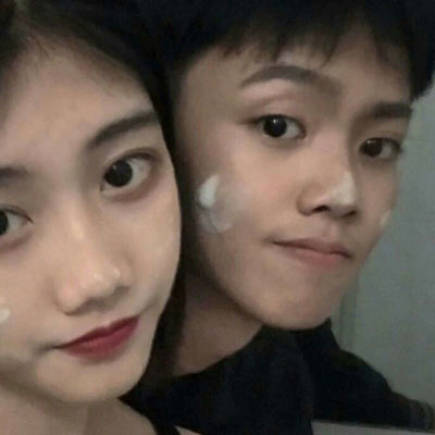 情头像情侣双人两张甜 超甜情头一左一右