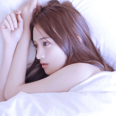 淡雅头像女生 唯美淡雅好看美女图片同一人多张