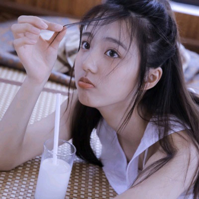 别致温柔女生头像同一人5张6张7张 漂亮美女头像温柔侧脸