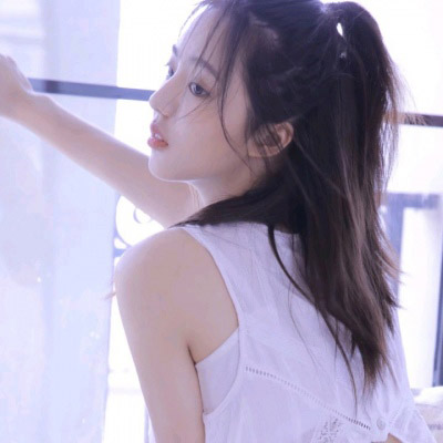 别致温柔女生头像同一人5张6张7张 漂亮美女头像温柔侧脸