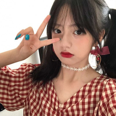 照片女可爱小清新霸气自拍 女照片霸气十足可爱图片