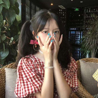 照片女可爱小清新霸气自拍 女照片霸气十足可爱图片