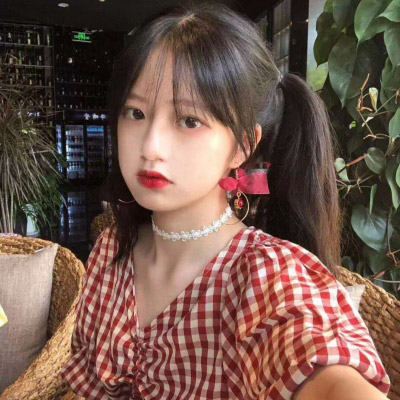 照片女可爱小清新霸气自拍 女照片霸气十足可爱图片