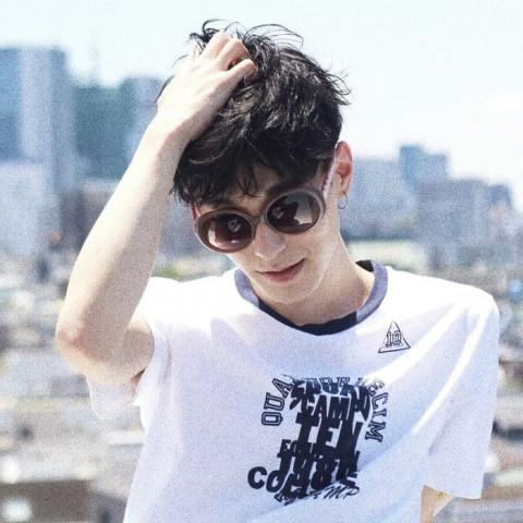 男生霸气快手头像图片 霸气十足黑社会男生快手清晰尺寸480x480图片