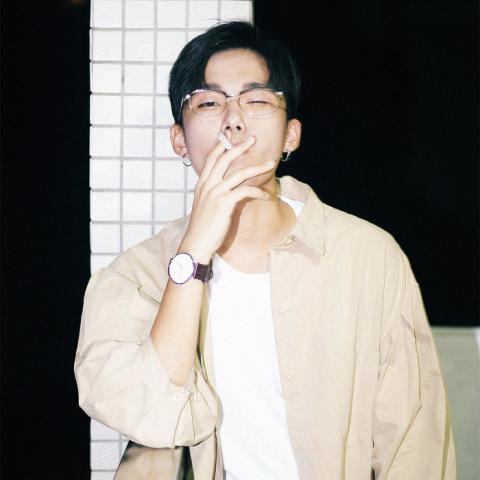 优质男头撩妹高清头像 男生撩妹适合用的头像