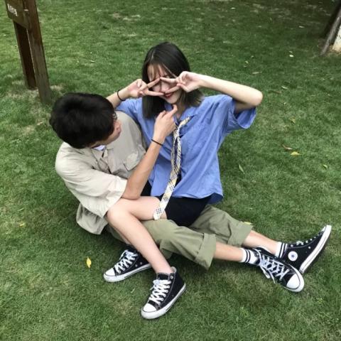 好看又低调的情侣头像 情侣清新图片一人一张