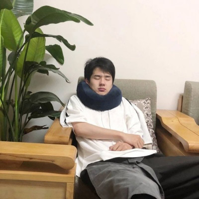 搞笑头像图片 逗比男