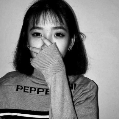 女生头像大全用手挡脸 黑色头像女生霸气挡脸