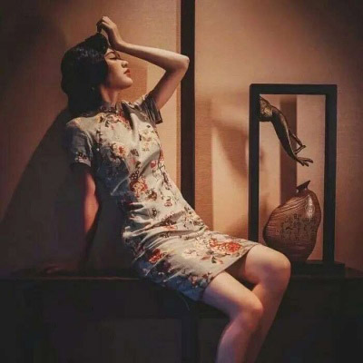 复古旗袍美女图片大全 穿民国y绑古典旗袍女人的微信头像图片