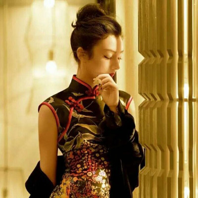 复古旗袍美女图片大全 穿民国y绑古典旗袍女人的微信头像图片