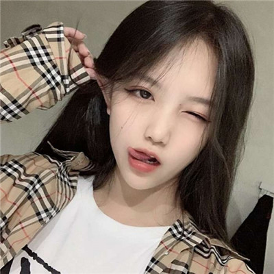 殴美头像女生头像简约图片