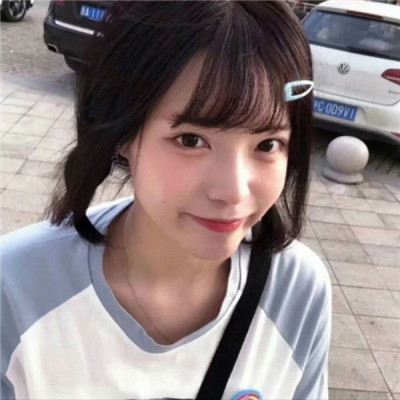 殴美头像女生头像简约图片