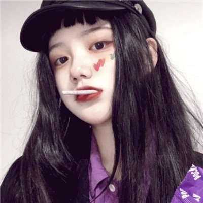 女生头像霸气黑色衣服图片