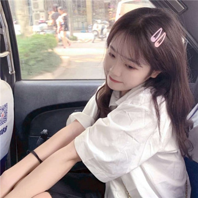 qq头像女生画中画最新图片