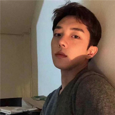 抖音最火个性双影男生头像背影伤感图片