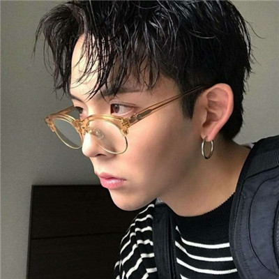 抖音最火个性双影男生头像背影伤感图片
