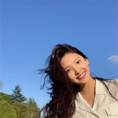 qq头像超伤感流泪女生图片