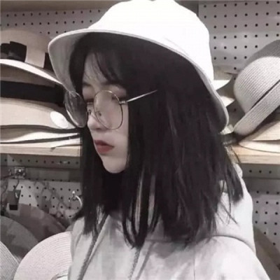 男朋友微信是女生头像图片