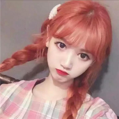 黑白手绘动漫女生头像图片