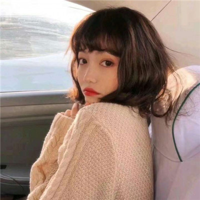 微信头像唯美女生短发图片