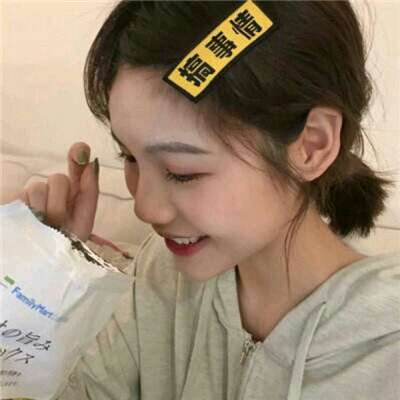 微信头像唯美女生短发图片