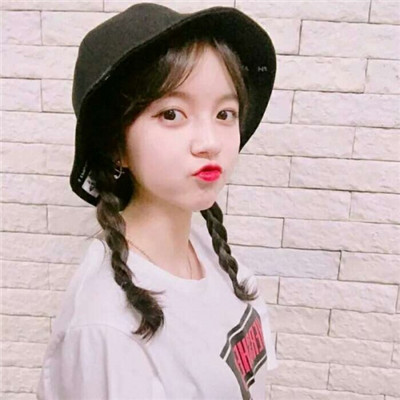 qq高清小清新女生头像图片