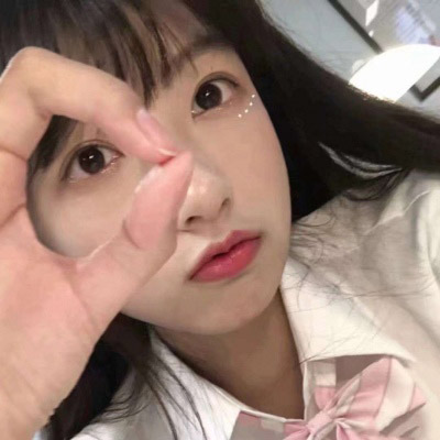 清纯高冷女生头像侧脸