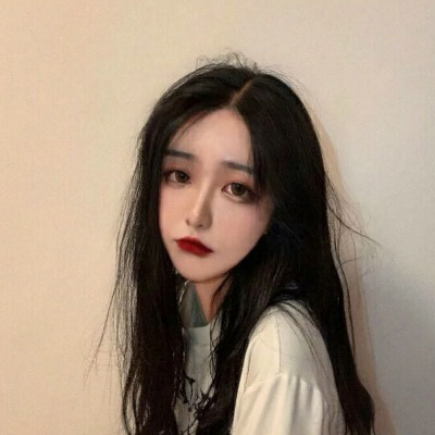 社会的头像 最近很火比较社会头像女