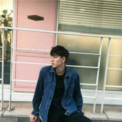 土豪霸气头像男生带字图片