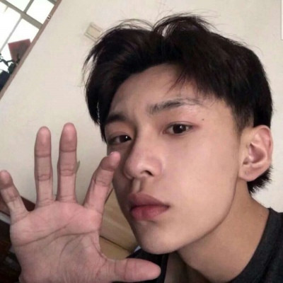 微信霸气动画简单头像男生背影图片