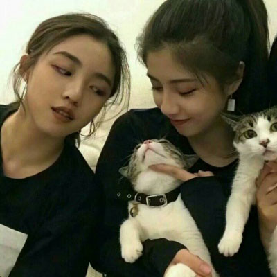闺蜜头像一左一右真人合照