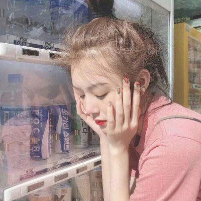 黑暗系头像闺蜜高冷两张 真人堕落丧系女生头像