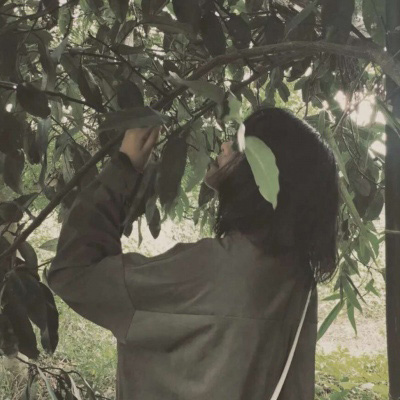 黑暗系头像闺蜜高冷两张 真人堕落丧系女生头像