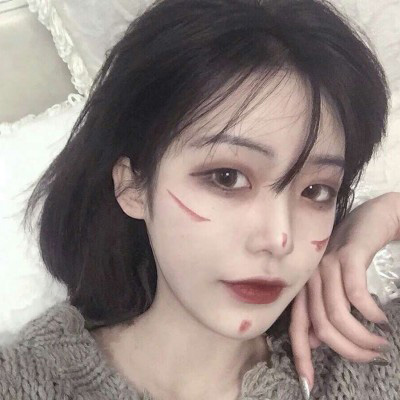 酷一点的头像 比较炫酷霸气图片女生头像