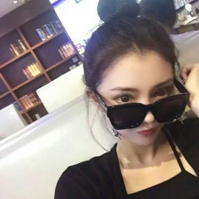 酷一点的头像 比较炫酷霸气图片女生头像