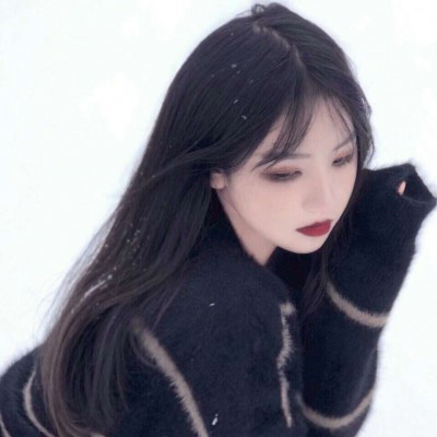 酷一点的头像 比较炫酷霸气图片女生头像