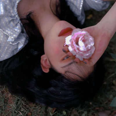 心碎头像女生图片 伤感头像女生绝望冷淡图片大全图片