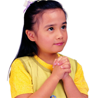 双手合十祈祷图片 闭眼祈祷保佑的小女孩头像