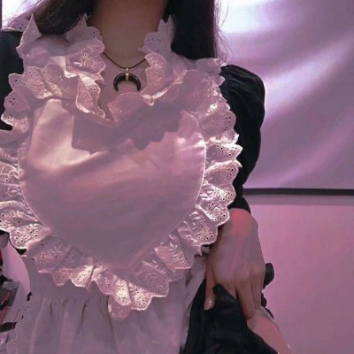 很撩人的女生头像 骚气女生头像半身胸部无头图片