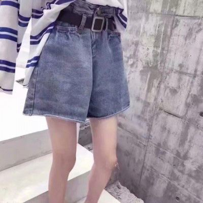 细腿小姐姐头像 女生撩人的姿势图片